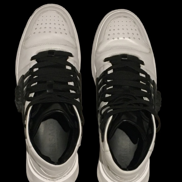 VERSACE Sneakers - Picture 4 of 10